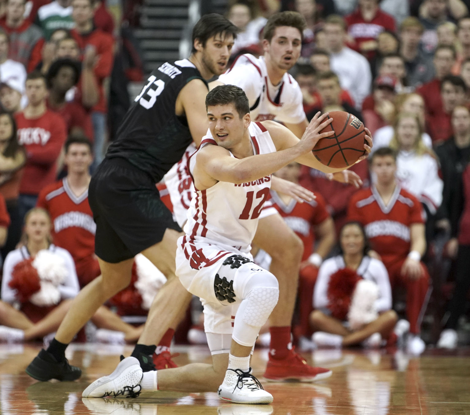 Badgers 88, Phoenix 70